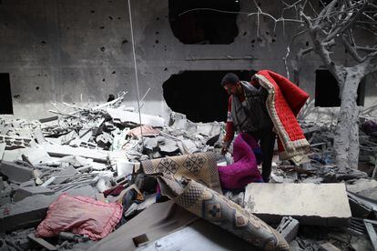 At least 20 killed in new Israeli army raid on Al Shifa, Gaza’s largest ...