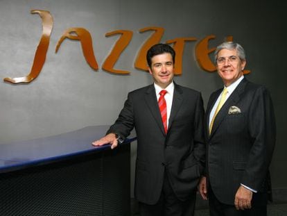 José Miguel García (left), CEO of Jazztel, and chairman Leopoldo Fernández Pujals.