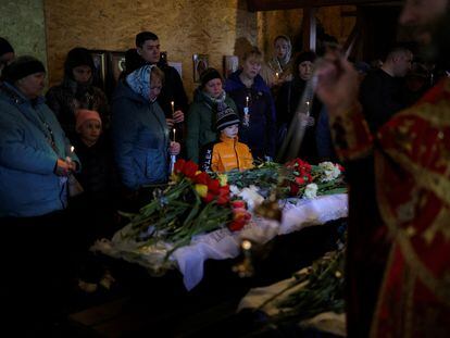 Funeral of two childen killed on Friday by a Russian missile strike in Uman.