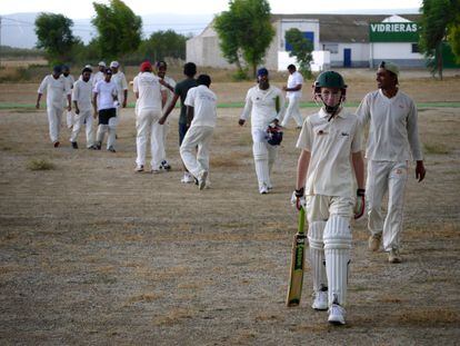 Cricket players after finishing a match in a field in Sonseca, Toledo, in this file photo.