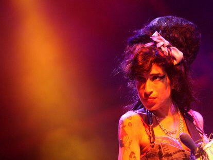 Amy Winehouse during her performance at the Bestival in September 2008, in Newport (England).