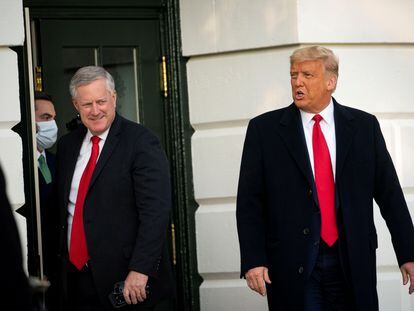 Donald Trump and Mark Meadows leave the White House for the presidential helicopter in October 2020.