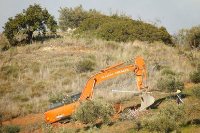 Work last week to excavate near the borehole.