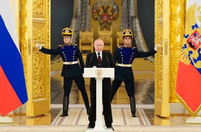Russian President Vladimir Putin speaks during a ceremony in 2021.