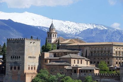 Granada&#039;s Alhambra, with the Sierra Nevada in the background. 