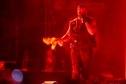 SANTIAGO, CHILE - MARCH 18: Drake performs during day two of Lollapalooza Chile 2023 on March 18, 2023 in Santiago, Chile. (Photo by Marcelo Hernandez/Getty Images)