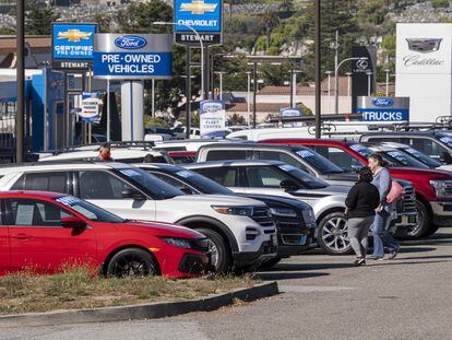 A Ford motor dealership in California.