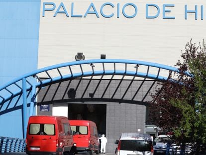 The Palacio de Hielo ice rink has been turned into a makeshift morgue.