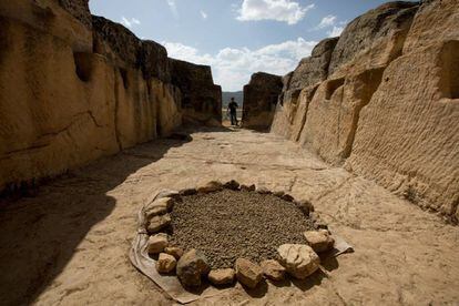 The 70-meter gallery hewn out of the rock.