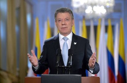 Juan Manuel Santos announces the end of taks with the FARC.