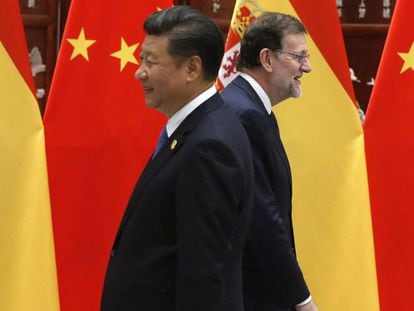 Chinese president Xi Jinping and acting Spanish PM Mariano Rajoy at this week’s G-20 summit.