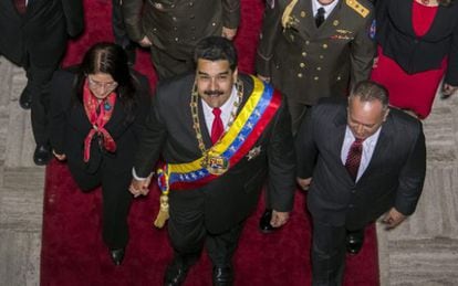 Maduro and his wife arrive at the National Assembly in Caracas.