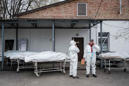 The bodies of people killed at Bucha outside a morgue after the Russian withdrawal from the area.