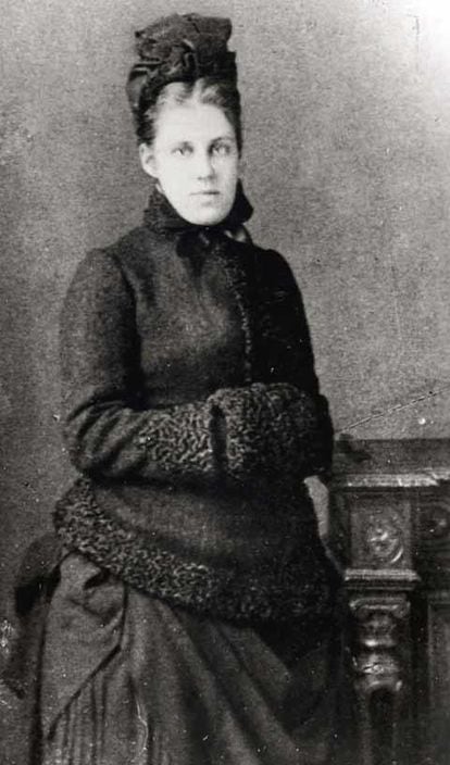 Writer and journalist Emma Lazarus, in an undated photo.