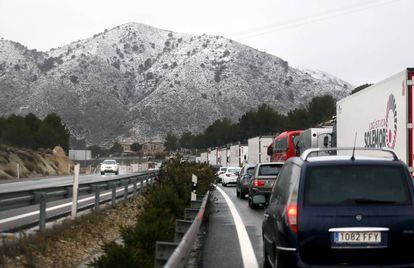 Traffic jams on the A-31, which joins Alicange with Albacete and Madrid.