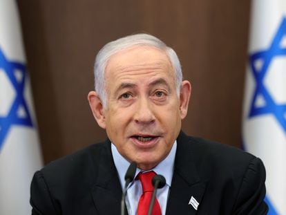 Israeli Prime Minister Benjamin Netanyahu speaks during the Israeli government's weekly cabinet meeting at the prime minister's office in Jerusalem, 27 September 2023.