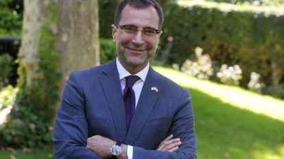 James Costos in the garden of the US Embassy in Madrid.  