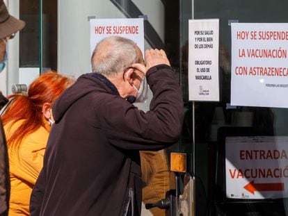 A closed vaccination center in Valladolid on Wednesday.