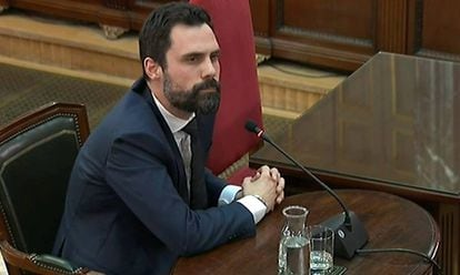 Catalan parliament speaker Roger Torrent in court.