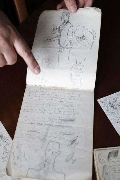 Notes, drawings and a self-portrait from Luis García Berlanga's diaries.