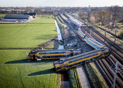 Train derailment Netherlands