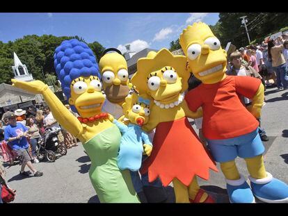 Characters from The Simpsons pose before the premiere of "The Simpsons Movie", Springfield, Vermont, July 21, 2007.