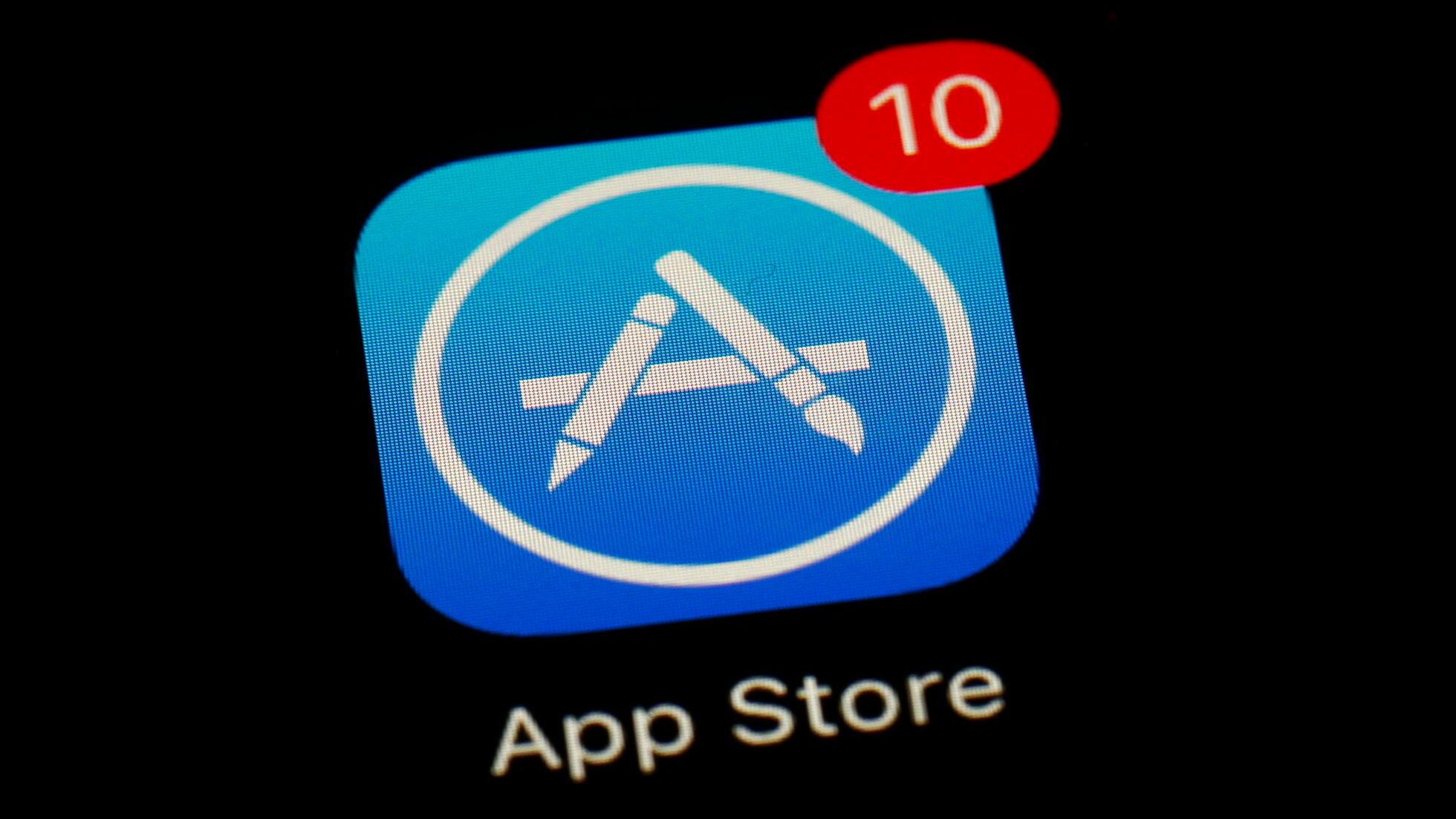 Unpacking Europe's iPhone App Store Revolution: Regulatory Shifts and Security Concerns