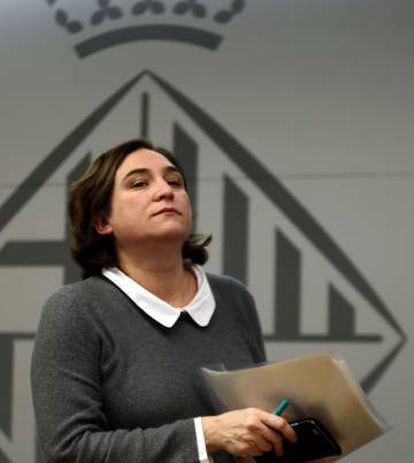 Barcelona mayor Ada Colau has taken a tough stance against unlicensed vacation rentals in the city.