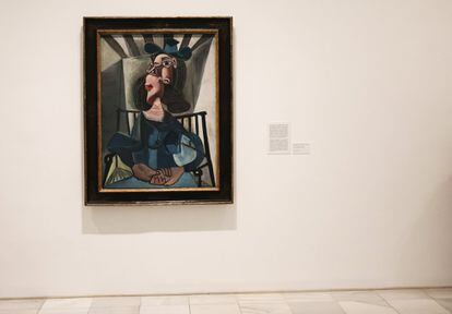 The exhibition is curated by British art historian and writer T.J. Clark, who argues the painting’s genesis took place long before Picasso learned of the bombing in the Basque Country. Clark argues that Picasso’s Guernica was a response to the horrors of World War I but also to a private life that was proving difficult to manage as he negotiated relationships with three different women: his wife Olga Khokhlova; his lover Marie-Thérèse Walter; and his latest muse Dora Maar. At the same time, the artist from Malaga was experiencing an artistic crisis, with the feeling he had done everything already.