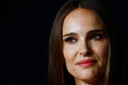 Natalie Portman, at the press conference on Sunday morning in Cannes for 'May December'.