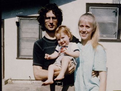 Vernon Wayne Howell, known as David Koresh, with his wife Rachel and their son Cyrus in an undated image.