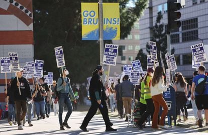 Academic employees take part in strike action at UCLA on November 15.