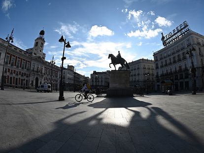 Madrid’s Puerta del Sol stands nearly deserted last weekend.