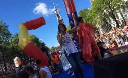 Gay parade – What's up with Amsterdam