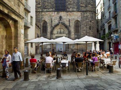 Barcelona council wants bars with terraces to allow customers and non-customers alike to use their bathrooms.