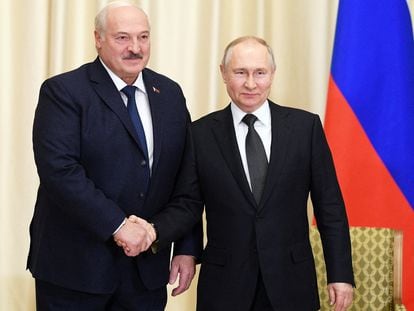 Russian President Vladimir Putin shakes hands with Belarusian President Alexander Lukashenko during a meeting at the Novo-Ogaryovo state residence outside Moscow, Russia February 17, 2023.