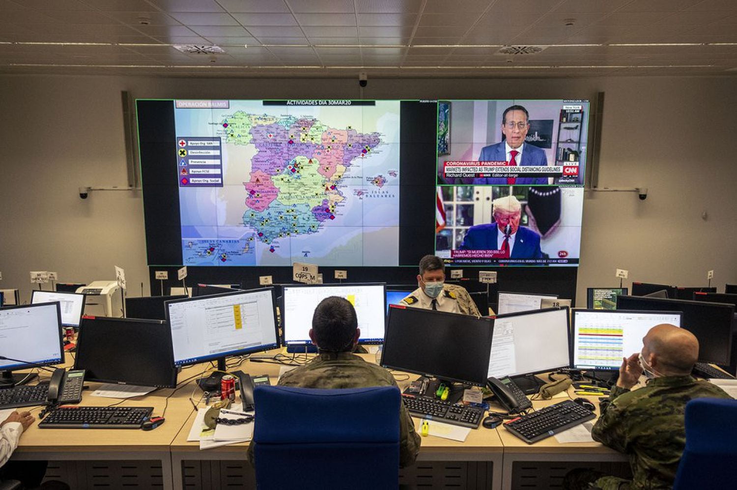 The Joint Operations Center at the Retamares base, outside Madrid. The entire Operation Balmis is directed from this center.