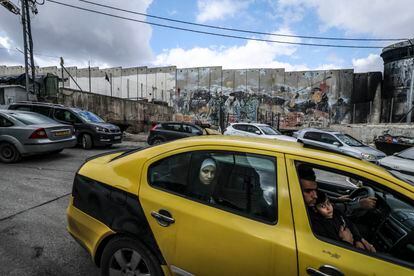 The Israeli-built wall as it passes through the Aida refugee camp near Bethlehem (occupied West Bank).