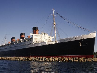 The Queen Mary at Long Beach in 1989.