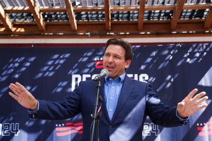 Florida Governor and Republican U.S. presidential candidate Ron DeSantis speaks during a barbecue in Rye, New Hampshire, July 30, 2023.