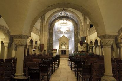 The interior of the German Evangelical Church on Madrid’s Paseo de la Castellana.
