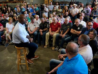 Republican presidential candidate South Carolina Sen. Tim Scott speaks during a town hall meeting, Wednesday, May 24, 2023, in Sioux City, Iowa.