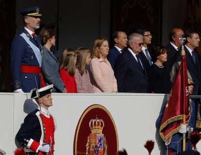 KIng Felipe VI, Queen Letizia and their children Leonor and Sofía.