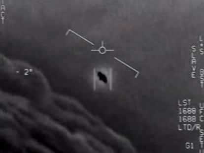 Still from video taken by US Navy pilots in April 2020 showing an "unidentified aerial phenomenon."
