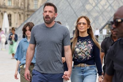 Jennifer Lopez and Ben Affleck outside the Louvre museum on July 26 during their honeymoon in Paris.
