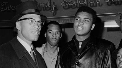 Malcolm X (left) with Cassius Marcellus Clay (Muhammad Ali) in 1964.