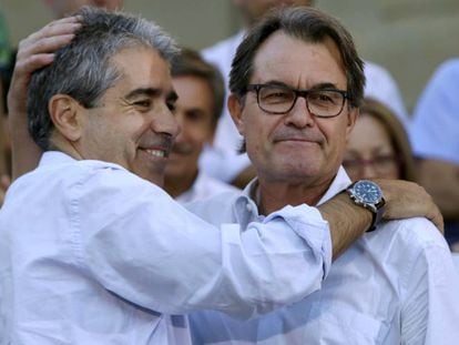 Francesc Homs (l) and Artur Mas at a pro-independence rally.