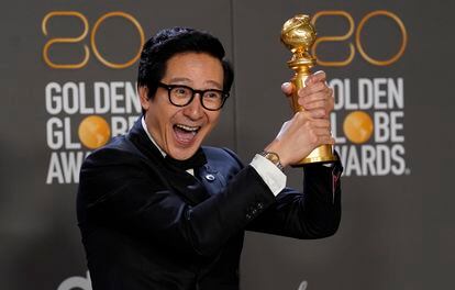 Ke Huy Quan holds his Golden Globe for Best Supporting Actor for Everything Everywhere All at Once on January 10.