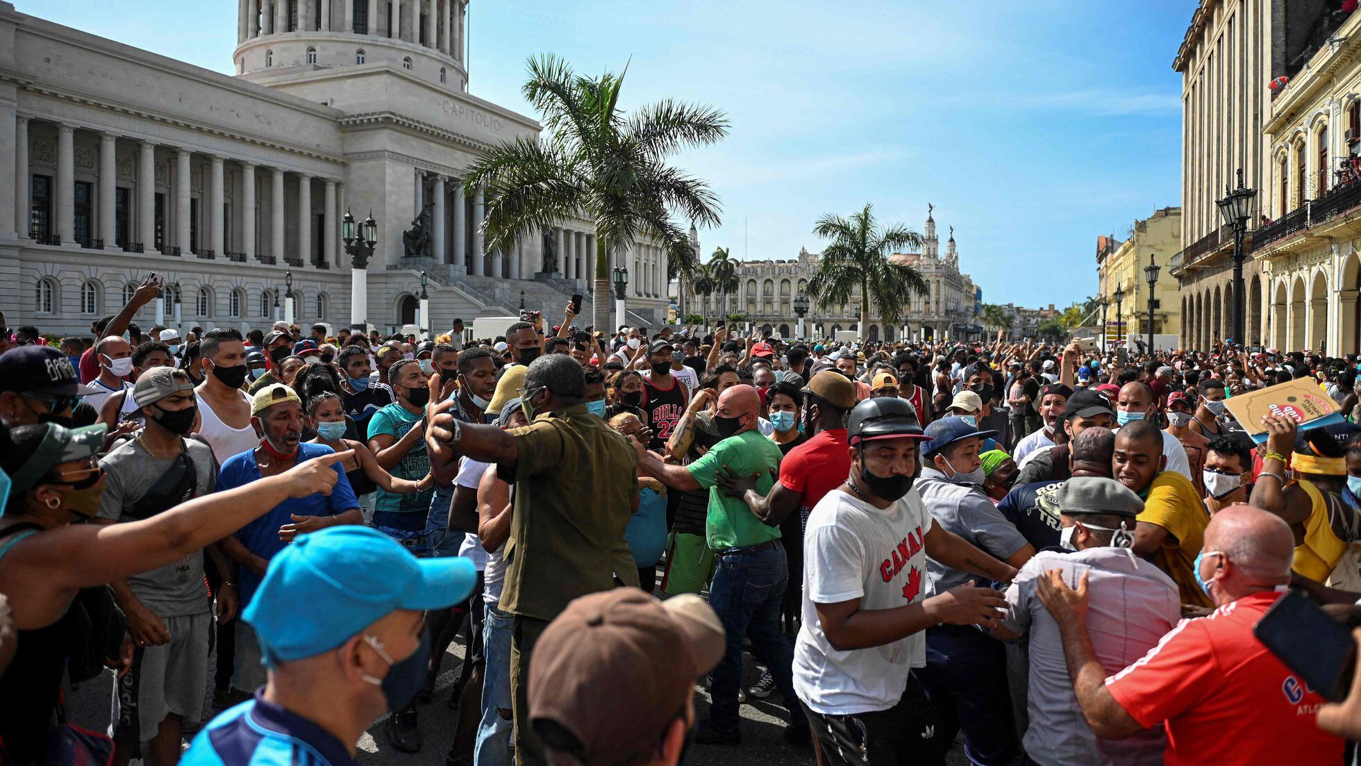 Cuban MLB players show support for anti-government protests in Cuba