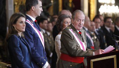 The king, accompanied by the prince and princess of Asturias, makes his speech on Monday.